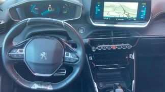 Finansowanie SUV Peugeot E-2008 2021
