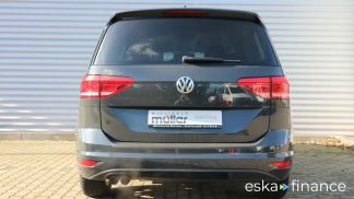 Leasing Le transport des passagers Volkswagen Touran 2019