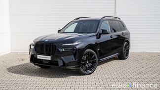 Lízing SUV BMW X7 2023