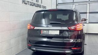 Lízing Hatchback Ford S-Max 2016