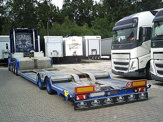 Leasing Semi-trailer FGM 26 2014