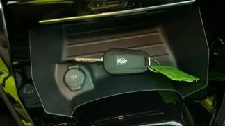 Lízing Sedan Peugeot 208 2024