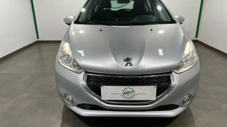 Lízing Sedan Peugeot 208 2015