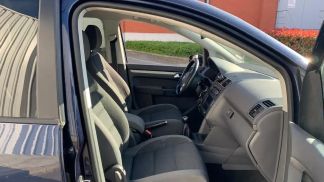 Financování Hatchback Volkswagen Touran 2014