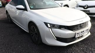 Lízing Sedan Peugeot 508 2021