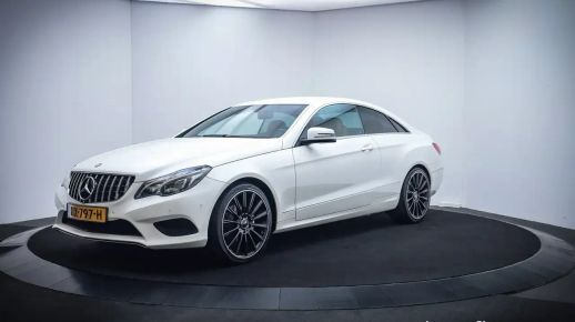 MERCEDES E 200 2014