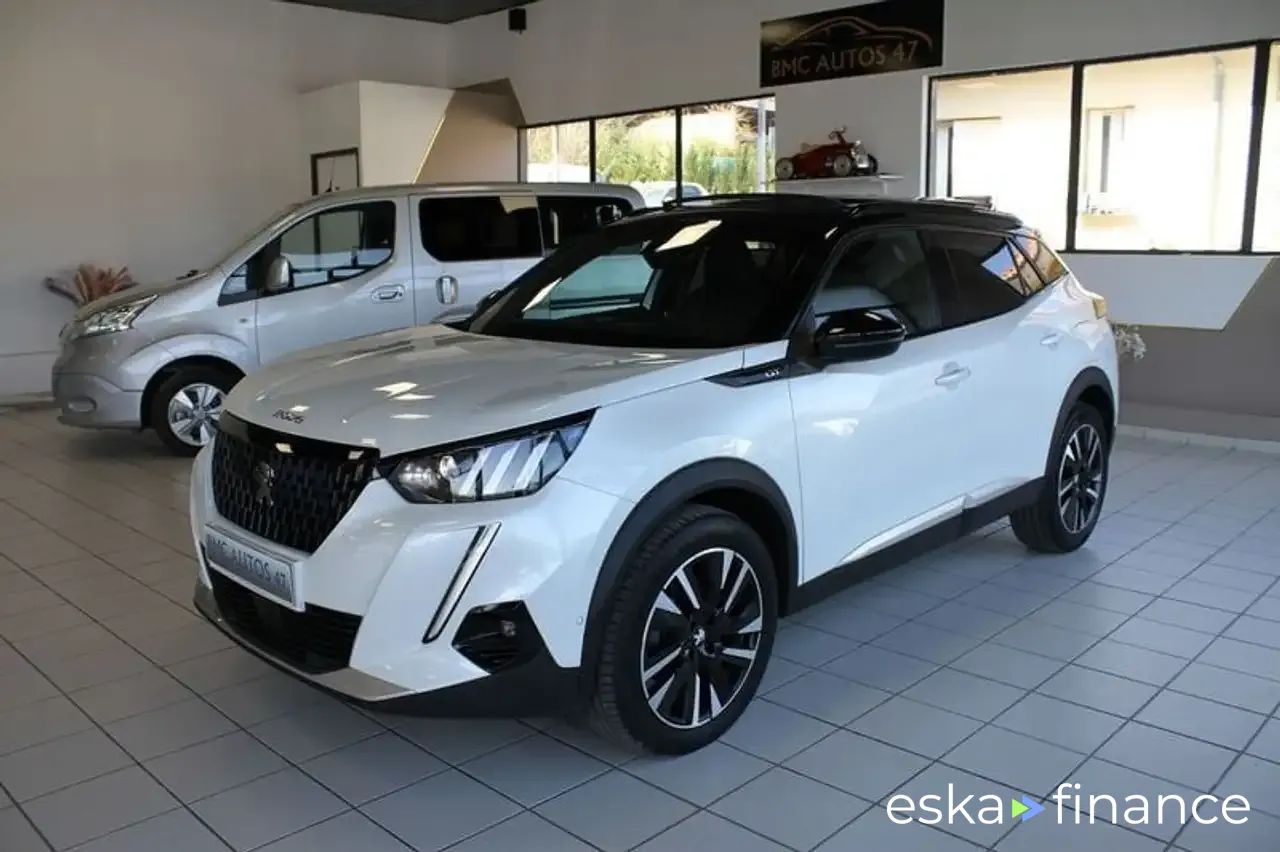 Lízing Hatchback Peugeot 2008 2020
