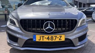 Lízing Sedan MERCEDES CLA 180 2016