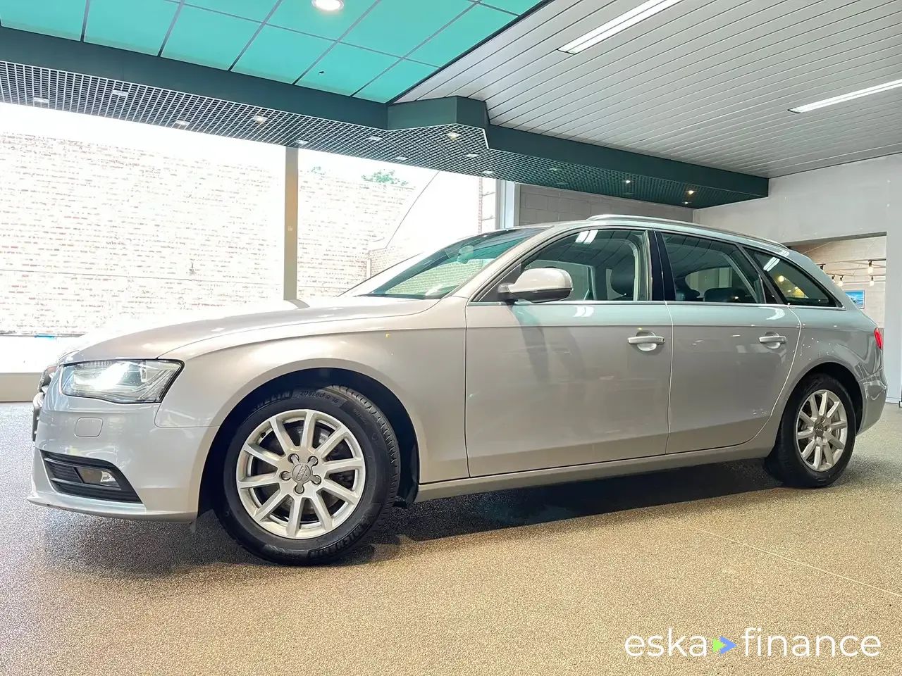 Leasing Wagon Audi A4 2014