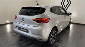 Sedan Renault Clio 2022