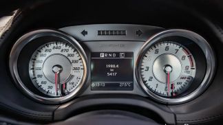 Leasing Convertible MERCEDES SLS 2013
