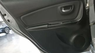Lízing Hatchback Toyota Yaris 2018
