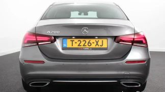 Lízing Sedan MERCEDES A 200 2021