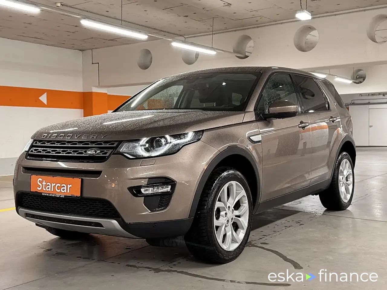 Leasing SUV Land Rover Discovery Sport 2015