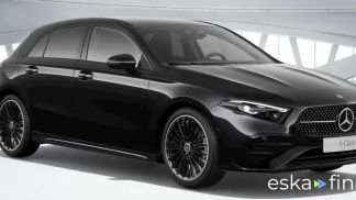 Lízing Sedan MERCEDES A 250 2025
