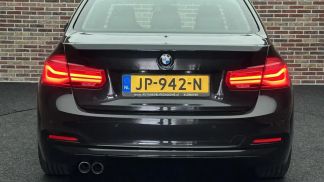 Lízing Sedan BMW 320 2016