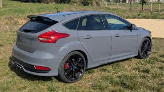 Lízing Sedan Ford Focus 2016