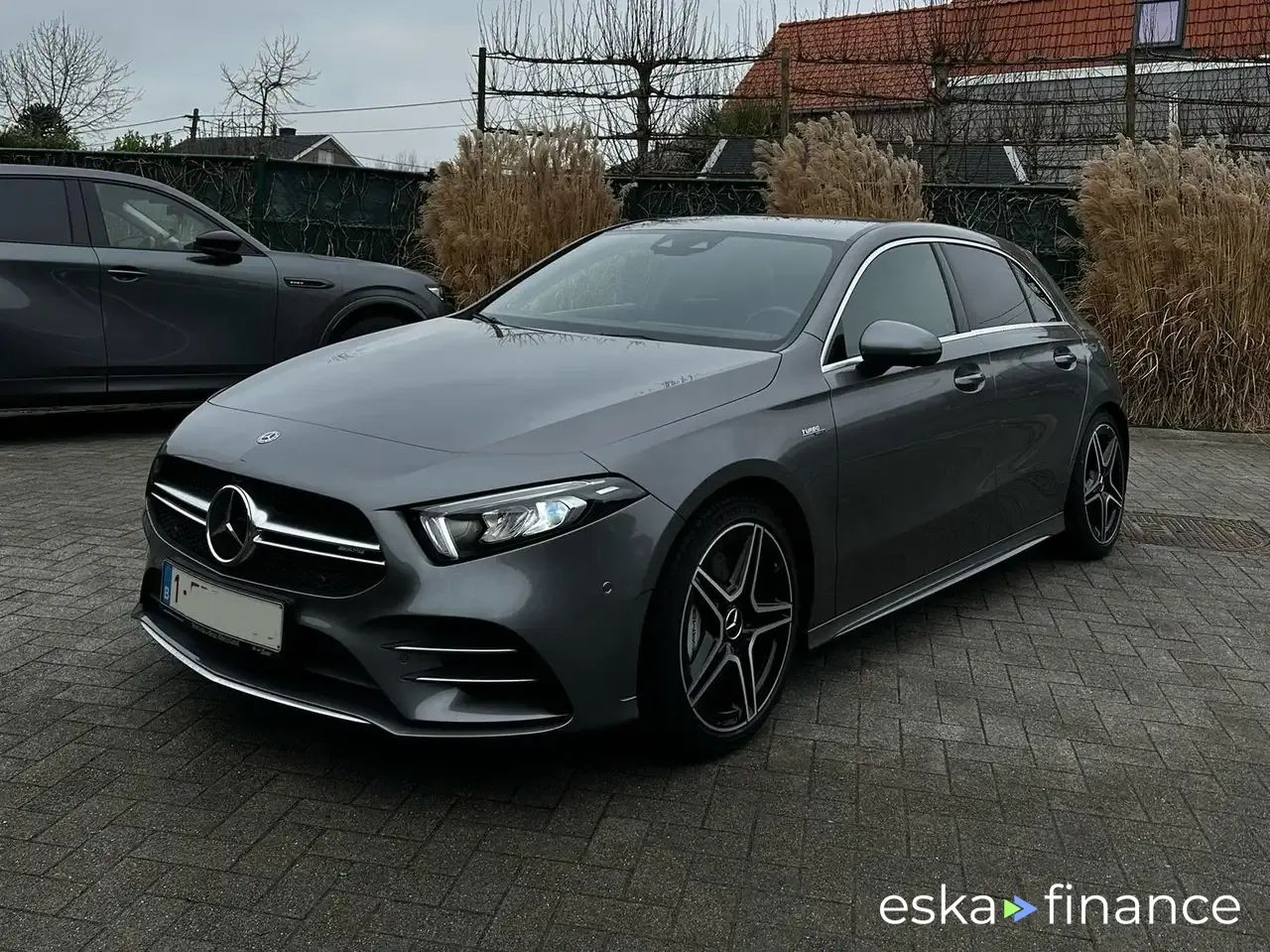 Lízing Hatchback MERCEDES A 35 AMG 2019