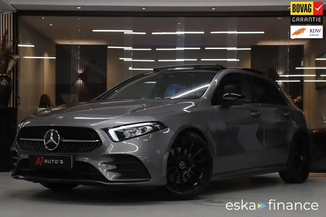 Leasing Hatchback MERCEDES A 220 2020