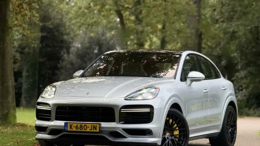 Porsche Cayenne 2021