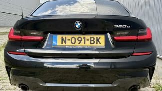 Lízing Sedan BMW 320 2021