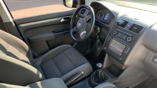 Financování Hatchback Volkswagen Touran 2014