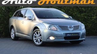 Lízing Sedan Toyota Avensis 2011