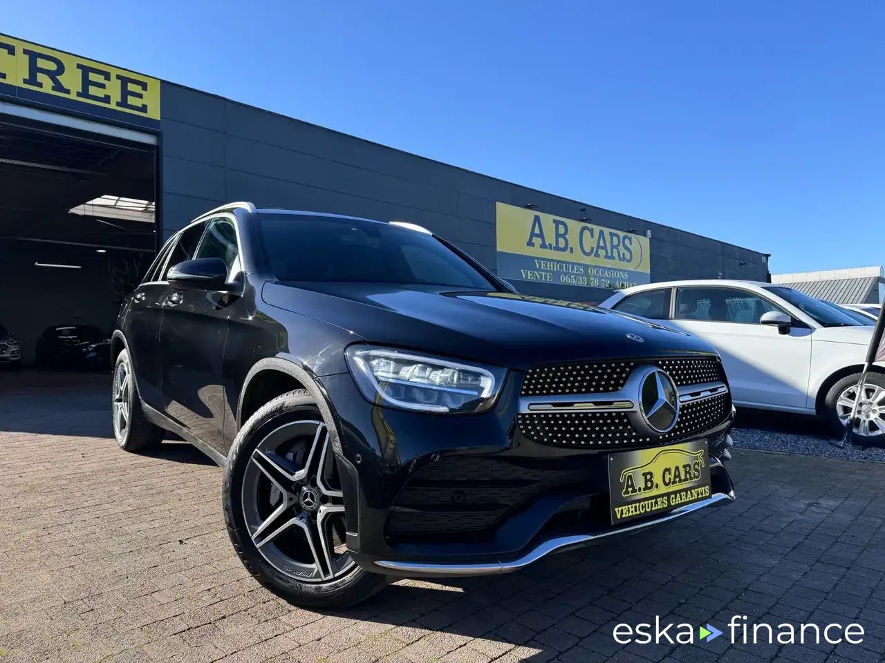 Finansowanie SUV MERCEDES GLC 200 2020