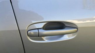 Lízing Hatchback Toyota Verso 2015