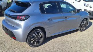 Lízing Hatchback Peugeot 208 2023