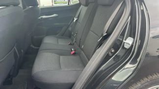 Leasing Sedan Toyota Auris 2011