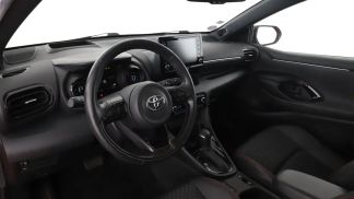 Leasing Hatchback Toyota Yaris 2020