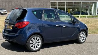 Lízing Hatchback Opel Meriva 2011