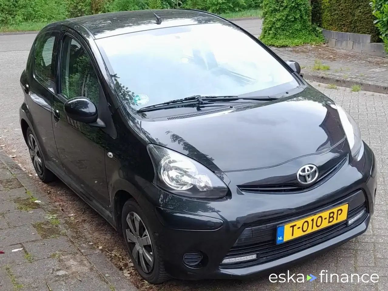 Lízing Hatchback Toyota AYGO 2013