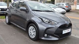 Leasing Sedan Toyota Yaris 2022