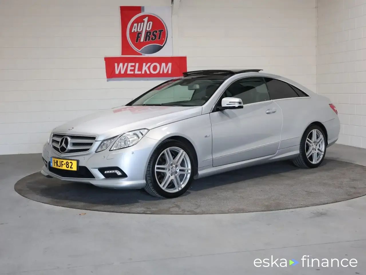 Finansowanie Coupé MERCEDES E 200 2011