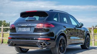 Finansowanie SUV Porsche Cayenne 2016