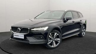 Lízing Sedan Volvo V60 Cross Country 2024