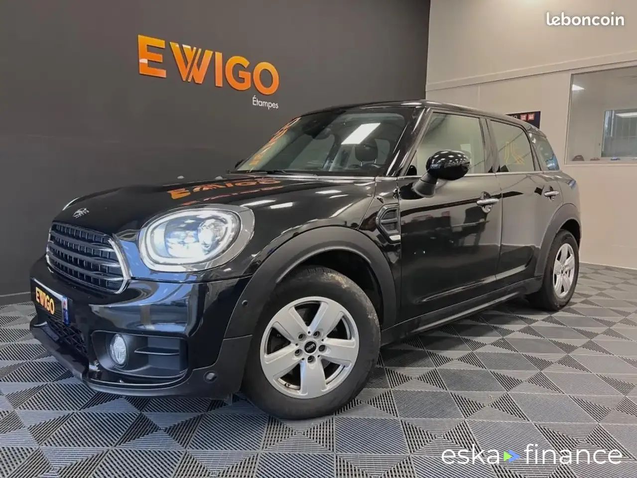 Leasing Hatchback MINI Cooper Countryman 2018