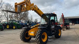 Financování Teleskopický manipulátor JCB 531-70 2022