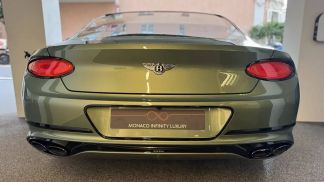 Leasing Convertible Bentley Continental 2023