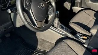 Lízing Sedan Toyota Auris 2013