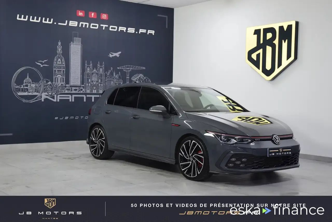 Lízing Sedan Volkswagen Golf 2021