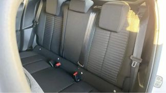 Leasing Sedan Peugeot 208 2023