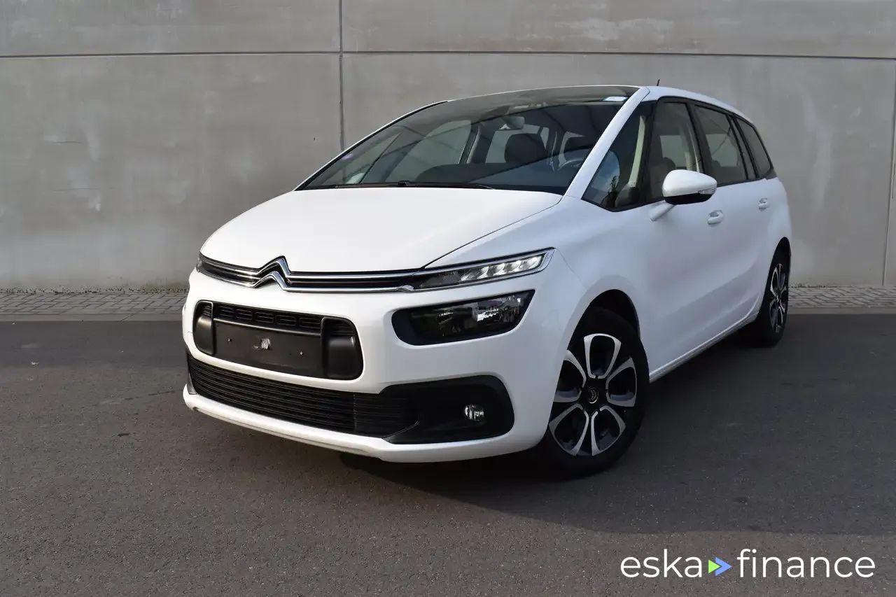 Transport pasażerów Citroën GRAND C4 SPACETOURER 2020