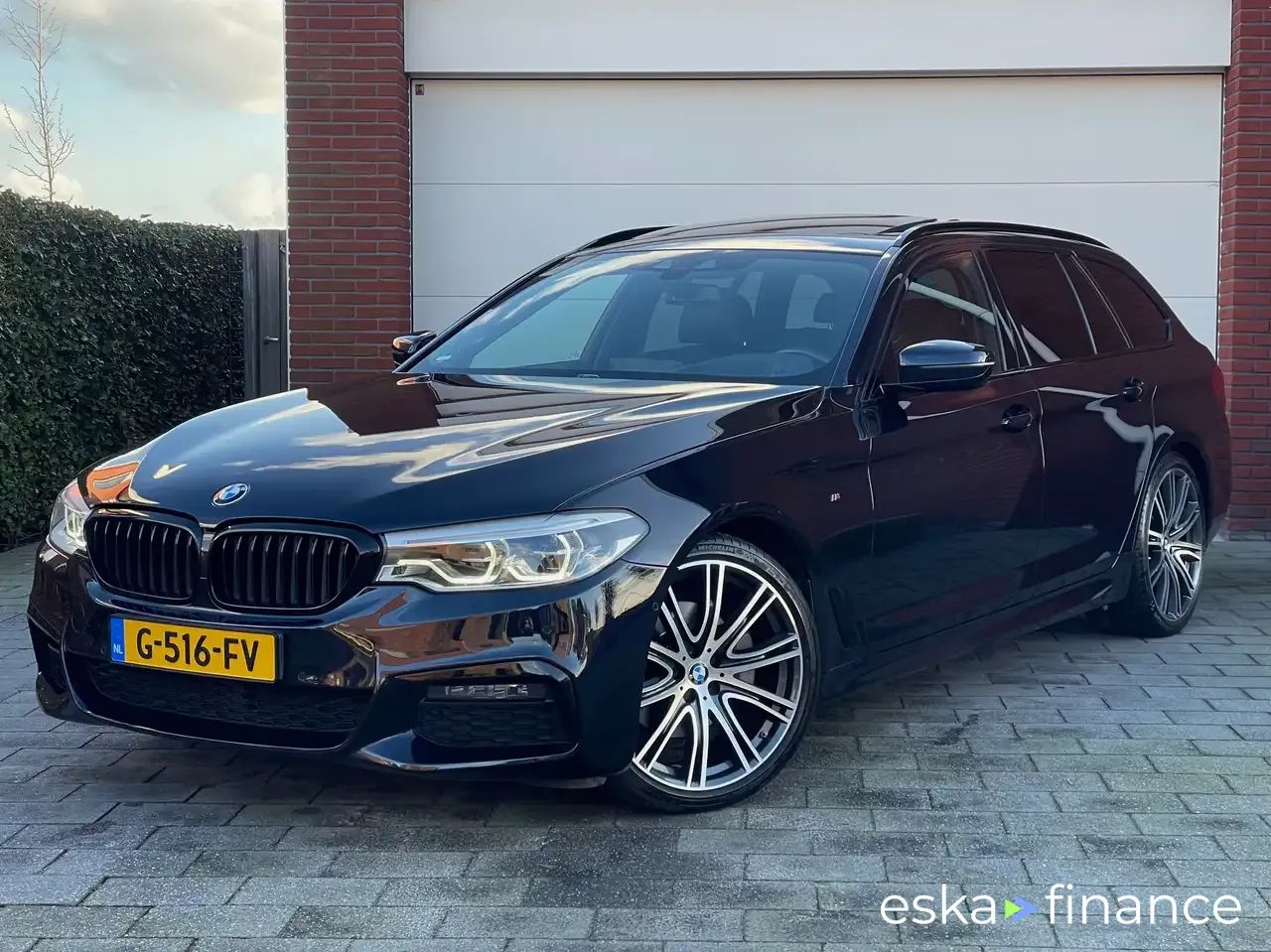 Finansowanie Wóz BMW 520 2019