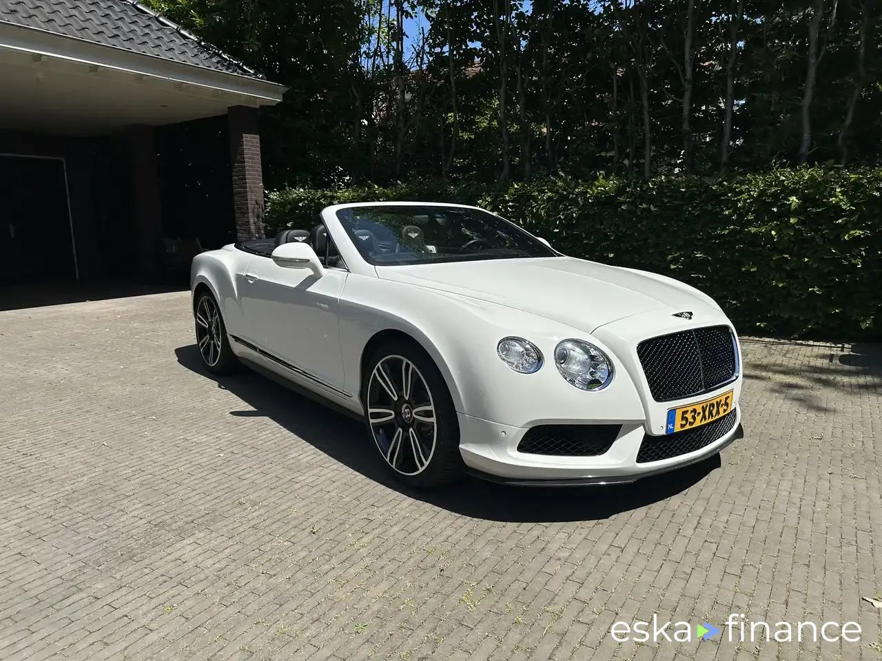 Leasing Convertible Bentley Continental GTC 2012