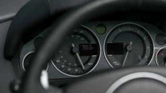 Lízing Kabriolet Aston Martin VANTAGE 2011