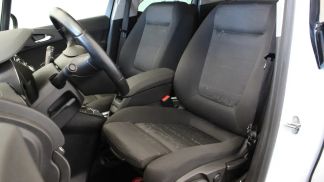 Lízing Hatchback Opel Meriva 2012