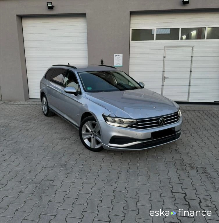 Lízing Kombi Volkswagen Passat Variant 2021